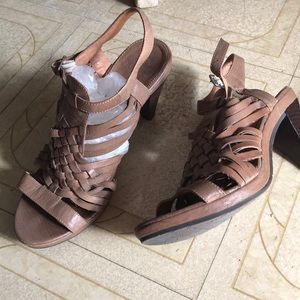 Karston leather sandals